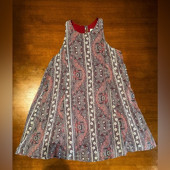 Abercrombie & Fitch Sleeveless Shift Dress Size Small Red and Navy Blue Paisley - Picture 11 of 11